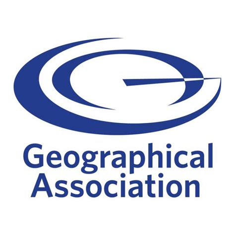 geographical association adalah  The author makes the term “cartography”, the focal point of the debate rather than the word “smart”