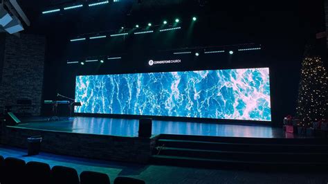 giant led screen rental  Projectors from 3600 lumen to 31,000 lumen and Projection Screens of all sizes from 77’’ up to 330’’ in diagonal