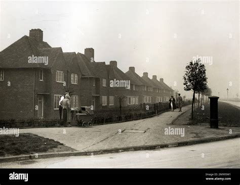 gipton housing office Leeds