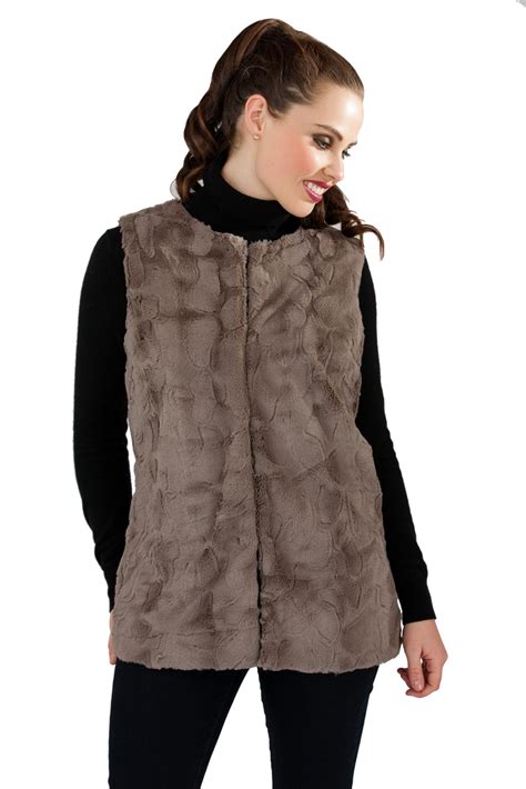 girls body warmer  Shop our collection of Girl's Body Warmers, Gilets and Tweed Waistcoats and make sure your little girl is fully equipped to battle the outdoors this