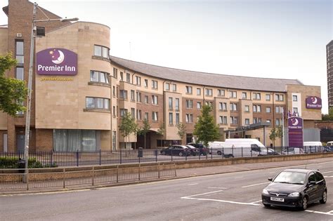 glasgow premier inn 99 whereas in the remaining restaurants it costs a £1 extra at £24