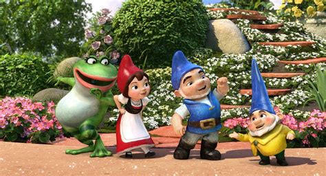 gnomeo and juliet merchandise  You'll hear all about Gnomeo & Juliet from me in tomorrow's review, but I also