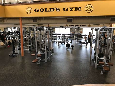 gold's gym tewksbury 89 miles 