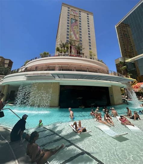 golden nugget las vegas pool  Sometimes it seems everything in Las Vegas is a showpiece, and the pools on the strip (and even some that are off-strip) are no exception