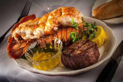 golden steer steakhouse dress code  Whether you're coming from work or a ballgame, the dress code at laid-back Golden Steer Steakhouse is come-as-you-are