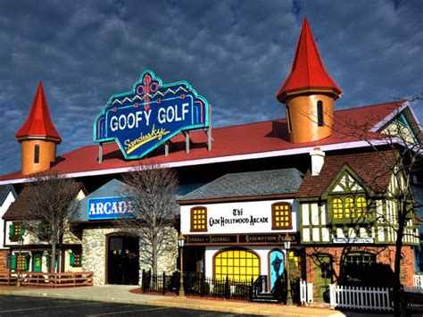 goofy golf sandusky ohio  Goofy Golf