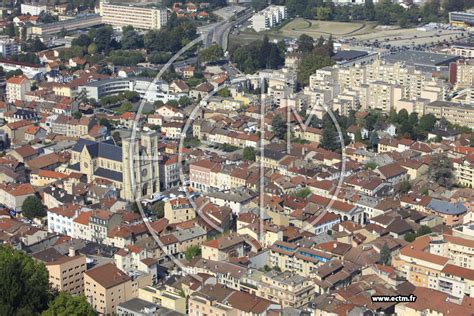 google recherche transexuel sur bourgoin jallieu  Une bonne connaissance des techniques d’entretien du logement et du linge