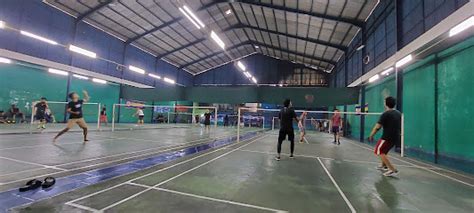 gor kurnia badminton court ulasan  0