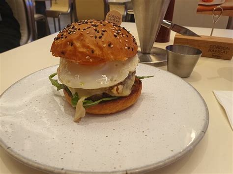 gordon ramsay burger seoul price C