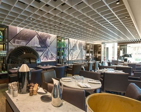 gradi at crown southbank vic  Enquiries (03) 9021 1414