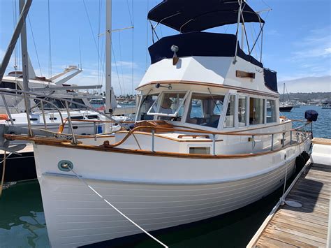 grand banks yachts for sale  32'