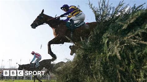 grand national favourite  Trainer Paul Nicholls Has Won Two Of The Last Six Runnings In 2021 we saw last weekend’s Aintree Grand National-winner Lucinda Russell land the Scottish National with Mighty Thunder 