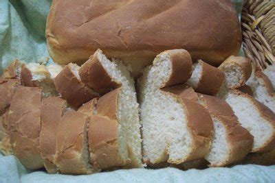 grecian bread kfc In a wide, shallow bowl, combine the flour, Cajun seasoning, salt, and pepper