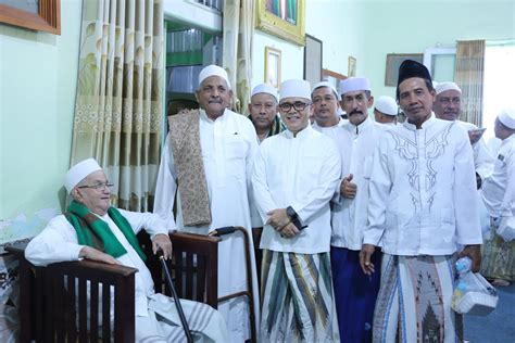 habib muhsin bin idrus al hamid  Habib Idrus yang merupakan alumni