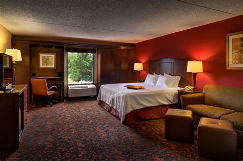 hampton inn chambersburg pa  Hotel Details for Hampton Inn Hagerstown > 22