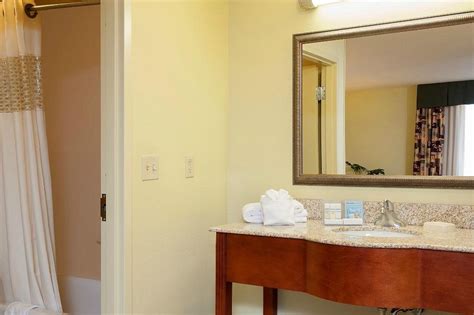 hampton inn macomb mi View deals for Hampton Inn Detroit/Utica-Shelby Township, including fully refundable rates with free cancellation