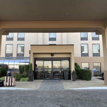 hampton inn staunton virginia 8 miles away from Budget Inn of Staunton