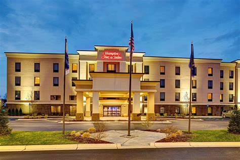 hampton inn wyoming michigan Located off I-96 and near the Medical Mile, our Hampton Inn Downtown Grand Rapids hotel offers modern guest rooms with free WiFi and free hot breakfast