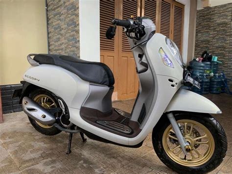 harga scoopy 2021 banjarmasin Yang termurah adalah Revo seharga Rp 16,02 Million dan termahal CBR1000RR-R seharga Rp 1,08 Billion