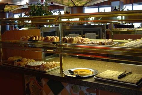 harrahs breakfast buffet Valid at Carnival World Buffet at the Rio, Flavors at Harrah's, Paradise at the Flamingo, Le Village Buffet at Paris, Bacchanal Buffet at Caesars Palace (additional $25 for brunch and $35 for dinner), and the Spice Market Buffet at Planet Hollywood