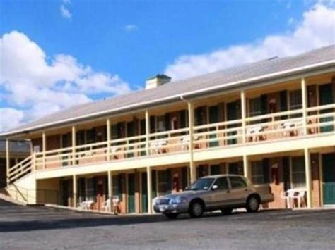 harvest drive family inn gordonville 