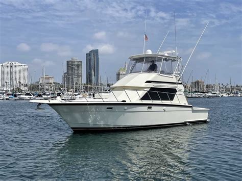 hatteras 41 convertible com