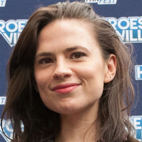 hayley atwell nudes celeb jihad A few months ago Marvel’s “Agent Carter” star Hayley Atwell posted a seemingly innocent photo on her Instagram of her at 18-years-old getting ready for her high school prom for “TBT” (Throwback Thursday)