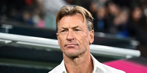 herve renard  In 1993, a plane carrying the Zambia national team crashed off the coast of