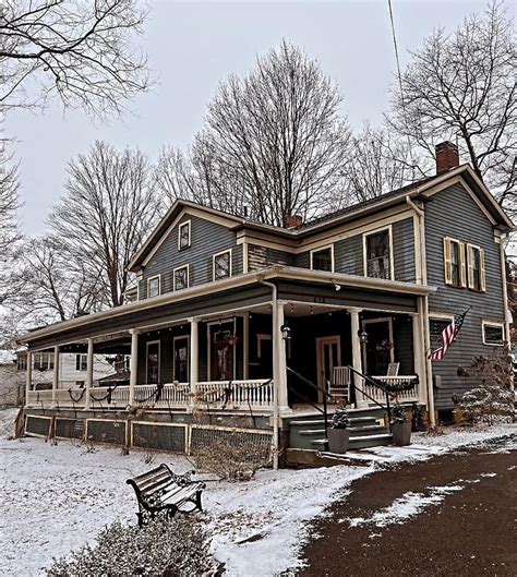 highland bed and breakfast meadville pa  Featured B&B in Hermitage