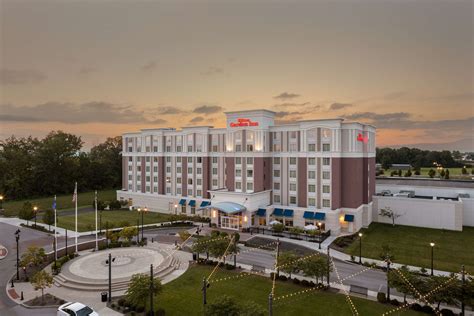 hilton garden inn toledo perrysburg  Which hotels with a pool in Perrysburg have air conditioning?Check our site frequently for the best Perrysburg Ohio hotel deals