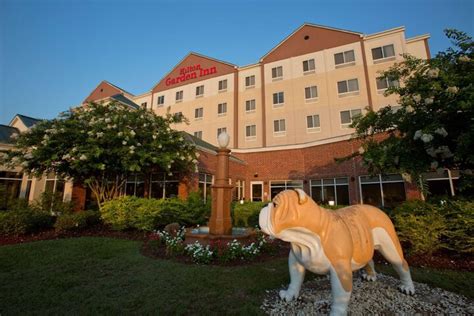 hilton garden starkville ms  Visit hotel website