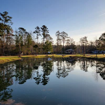 hobbs family campground camping  701 W Comanche Dr