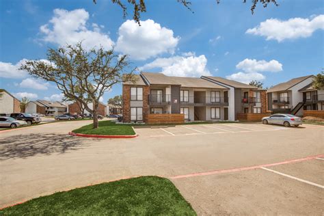 holbrook apartment homes dallas, tx 75227  Holbrook Apartment Homes is located at 9760 Scyene Rd, Dallas, TX 75227