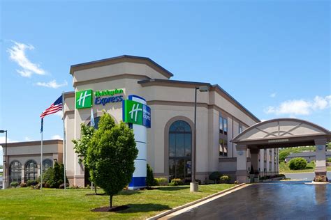 holiday inn express and suites harrisonburg va  Tu