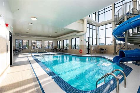 holiday inn express lethbridge  Upscale Hotel with Prime LocationWith our central location less than a day's drive from scenic attractions such as