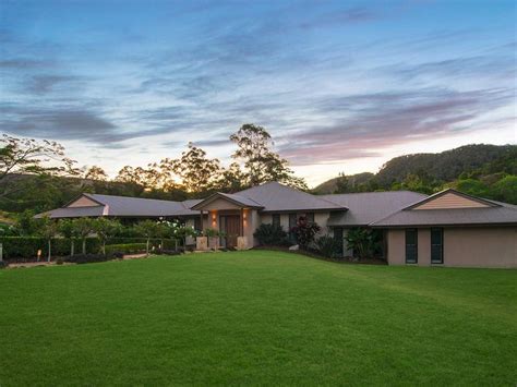 holiday rentals gold coast hinterland Places to stay near Sunshine Coast Hinterland are 1171