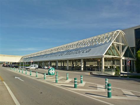 hoppa palma airport Gran Canaria Airport (LPA) is the only airport servicing Gran Canaria and is an important airport to Spain in terms of both passengers and cargo