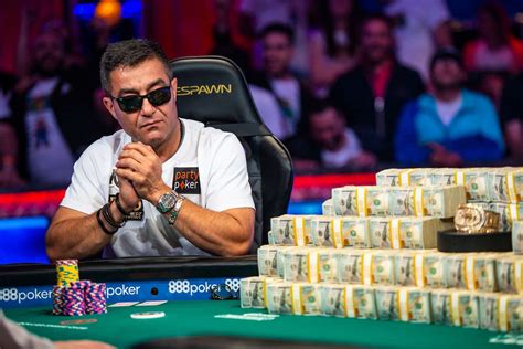 hossein ensan wife Zachary Surdam jammed under the gun for 34,400 and Ryan Leng called on his left