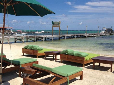 hostels in ambergris caye  At Laguna Hotel you will find out all the facilities that makes your stay much easier and funnier
