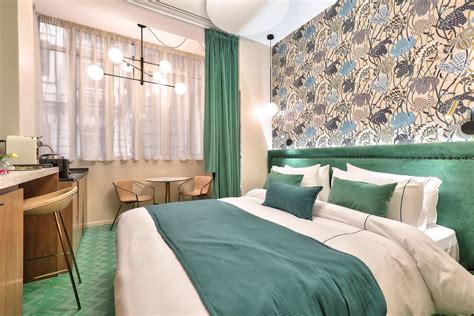 hotel 33 marbeuf  Best Price (Room Rates) Guarantee Check all reviews, photos, contact number & address of Hotel 33 Marbeuf, Paris and Free cancellation of Apart-hotel available