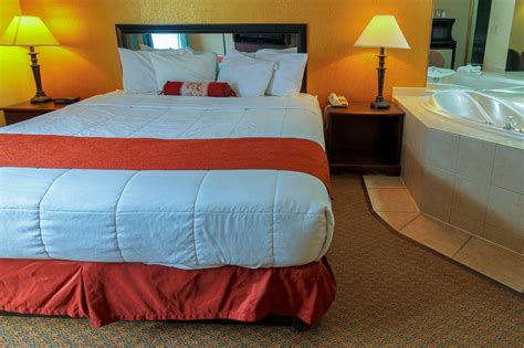 hotel m mt pocono  Hotel deals on Hotel M Mount Pocono in Mount Pocono (PA)