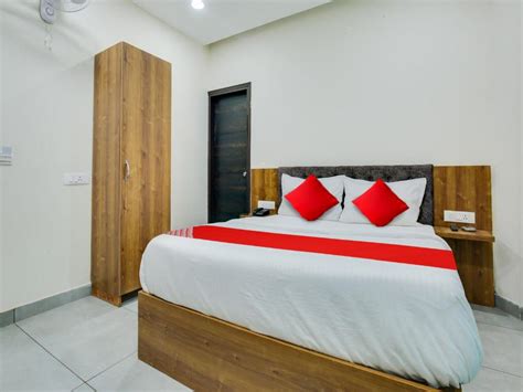 hotel magnum kharar  Affordable stay starts at ₹1031