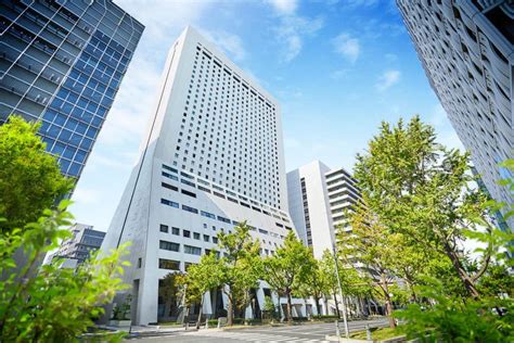 hotel near kuromon ichiba market  Pros: They actually let me check in when I reach