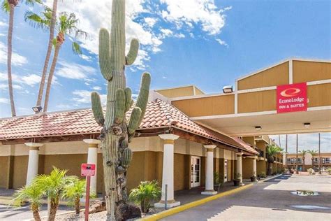 hotel reviews in mesa  We are also located within minutes from Historic Downtown Mesa, Arizona State University, Mesa Community College, and within walking distance of Arizona Events Center, Carrington College and Golfland