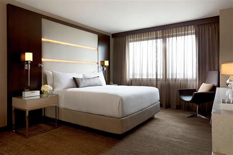 hotel rooms near mall of america  31