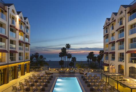 hotel tonight santa monica  Users have also found 3-star hotels from $115 and 4-star hotels from $115