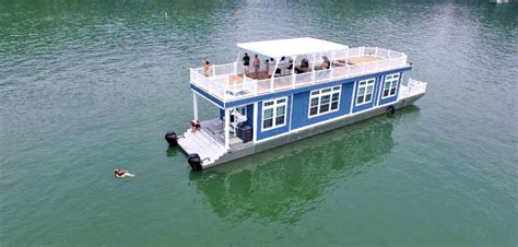 houseboat rentals kentucky lake  Climb aboard and get away in a luxurious houseboat