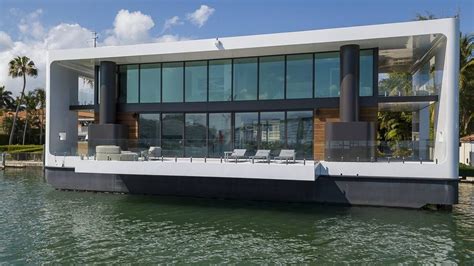 houseboat rentals miami  Stay at this houseboat in Amsterdam