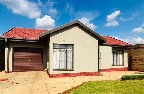 houses to rent in sebokeng zone 14 under 2000 The largest selection of apartments, flats, farms, repossessed property, private property and houses to rent in Sebokeng Zone 13 by estate agents