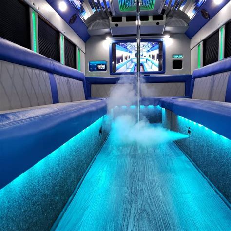houston party bus rental  We have buses that seat can seat 14 to 50+ passengers and everything in between